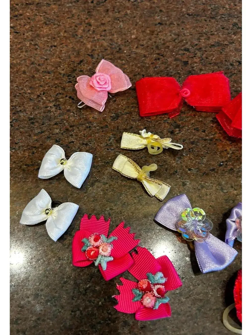 Hair Accessories For Pets - Pre-owned